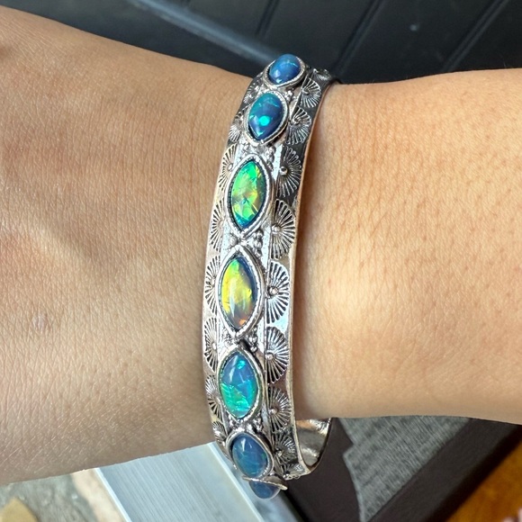 Anthropologie Sterling Silver Cuff Bracelet With Turquoise Stones!!🔥🔥🔥 - Picture 2 of 16